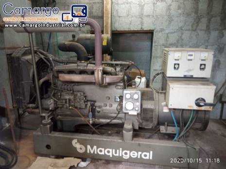 Gerador de energia á Diesel 84 KVA Maquigeral