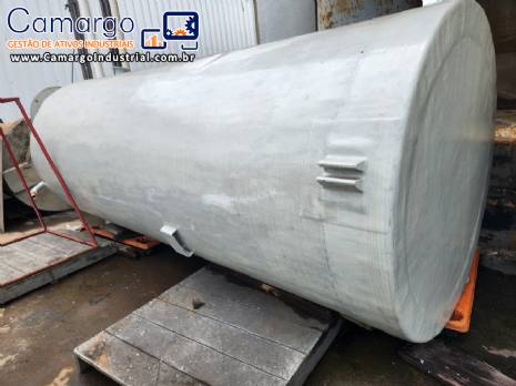 Tanque em fibra com capacidade 7.500 litros