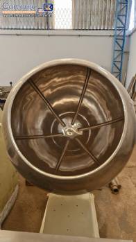 Drageadeira com talisca com bojo em aço inox 100 litros Drageadeira com talisca com bojo em aço inox 100 litros