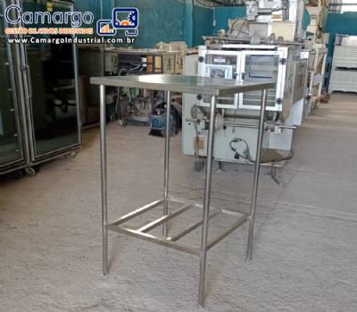 Mesa em a�o inox 800 mm x 800 mm