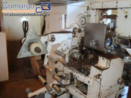 Embaladora vertical para balas Maicon Maras Embaladora vertical para balas Maicon Maras