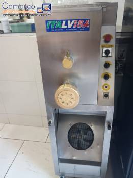 Extrusora de massa fresca curta longa lasanha 15 a 20 kg por hora Italvisa Pastaia 6 Extrusora de massa fresca curta longa lasanha 15 a 20 kg por hora Italvisa Pastaia 6