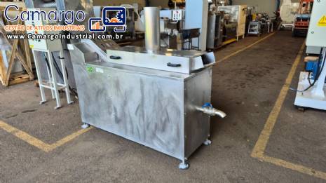 Fritador fritadeira elétrica contínua em aço inox MCI 4 mil unidades / hora Fritador fritadeira elétrica contínua em aço inox MCI 4 mil unidades / hora