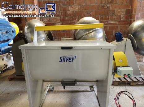 Misturador ribbon blender em aço carbono Silver 150 litros Misturador ribbon blender em aço carbono Silver 150 litros