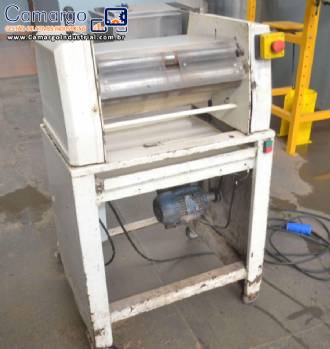 Modeladora de pães Perfecta Modeladora de pães Perfecta