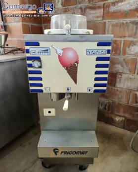 Produtora de sorvete gelato italiano Frigomat 80 / 100 litros Produtora de sorvete gelato italiano Frigomat 80 / 100 litros
