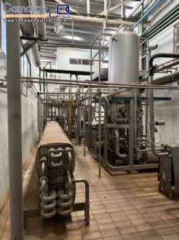 Sistema UHT VTIS Tetra Pak processamento asséptico esterilização leite lácteos 5.000 litros / hora Sistema UHT VTIS Tetra Pak processamento asséptico esterilização leite lácteos 5.000 litros / hora